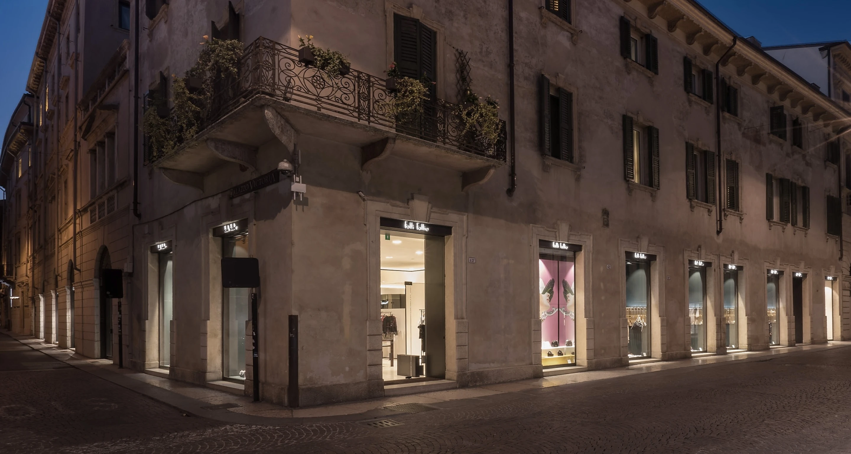 Folli Follie Boutique